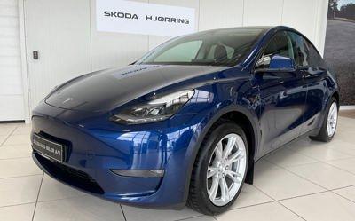 Tesla Model Y Long Range AWD hos Dalsgaard Biler