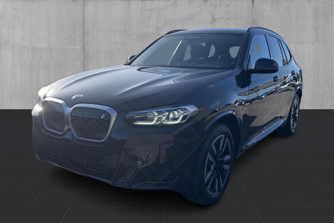 BMW iX3 Charged M-Sport hos Bayern AutoGroup