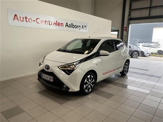 Toyota Aygo 1,0 VVT-I X-Press 72HK 5d hos Autocentralen Aalborg