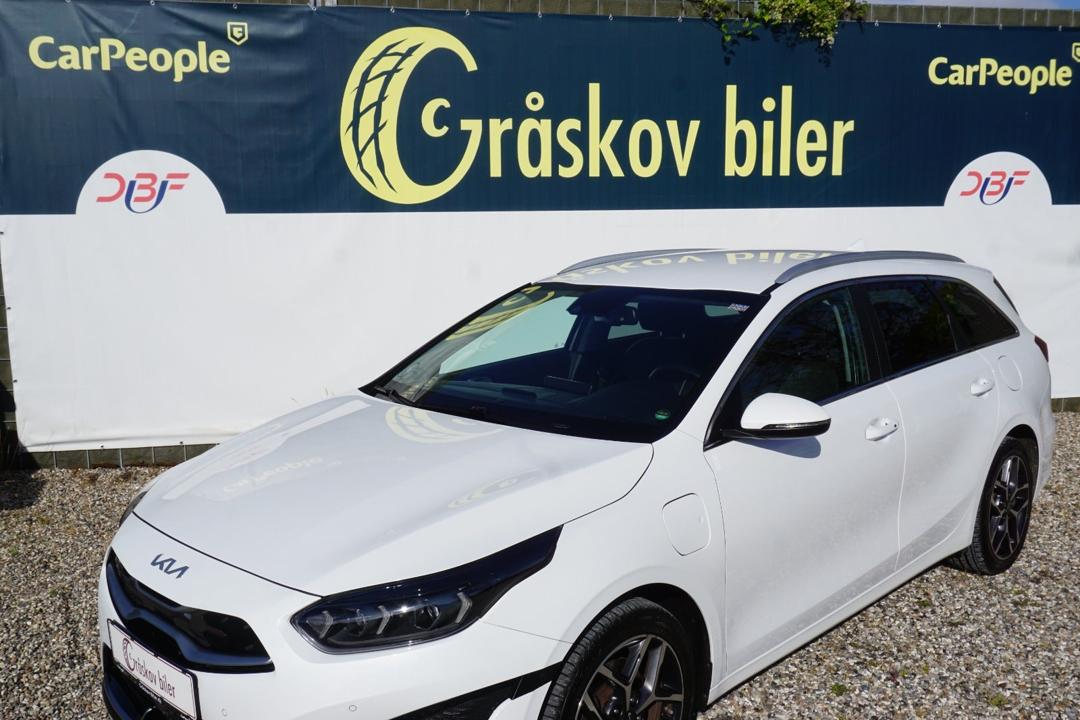Kia Ceed 1,6 PHEV Upgrade SW DCT hos Gråskov Biler