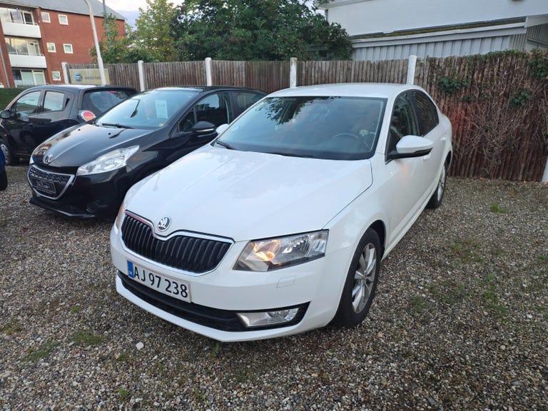 Skoda Octavia 1,8 TSi 180 Elegance DSG hos J.O. AUTO