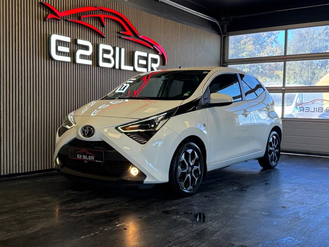 Toyota Aygo 1,0 VVT-i x-press hos E2 Biler