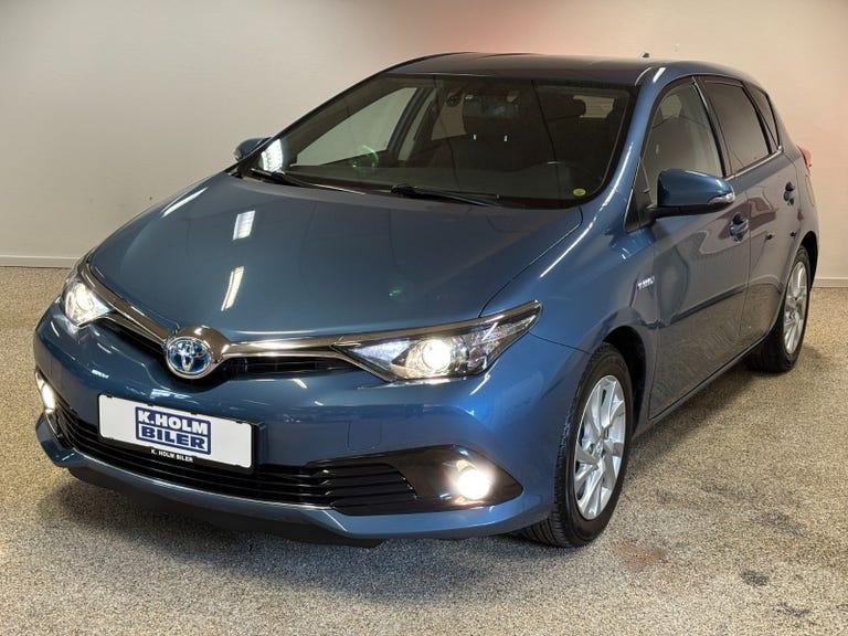 Toyota Auris 1,8 Hybrid H2 Comfort CVT hos K. Holm Biler