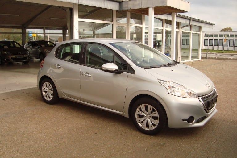 Peugeot 208 1,2 VTi 82 Active hos Autohuset Herning