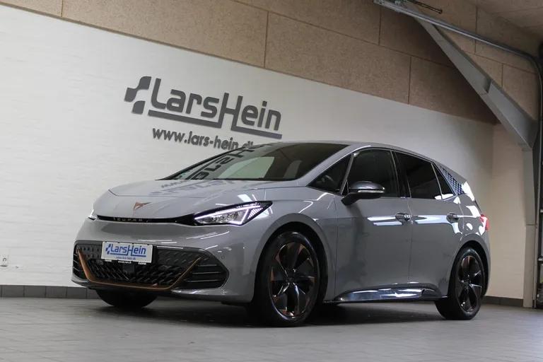 Cupra Born 59 e-Boost hos Lars Hein Automobiler