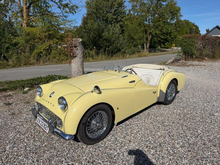 Triumph TR3A 2,0 Roadster hos Toftegårdens Automobiler