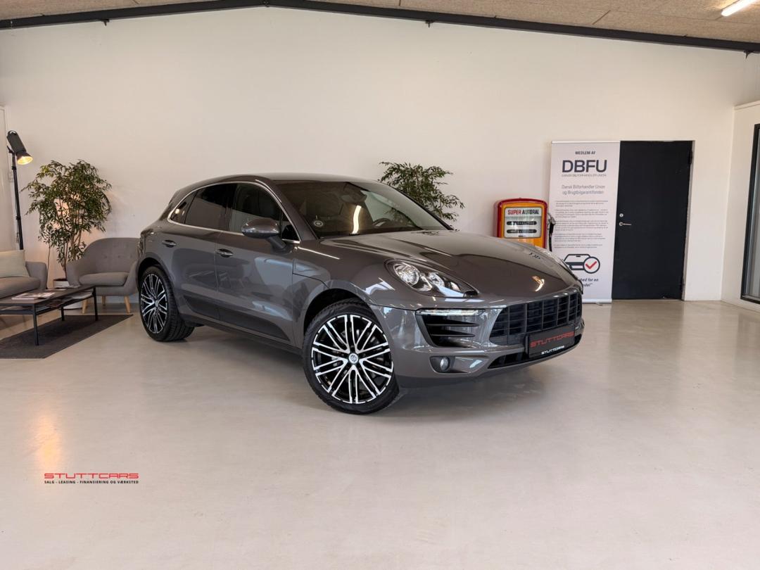 Porsche Macan S 3,0 PDK hos Stuttcars