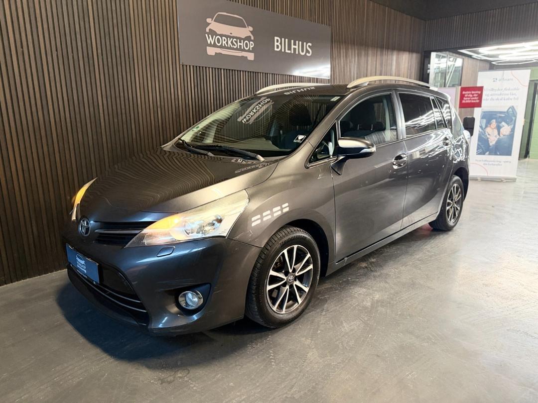 Toyota Verso 1,6 D-4D T2 Touch 7prs hos Workshop Bilhus