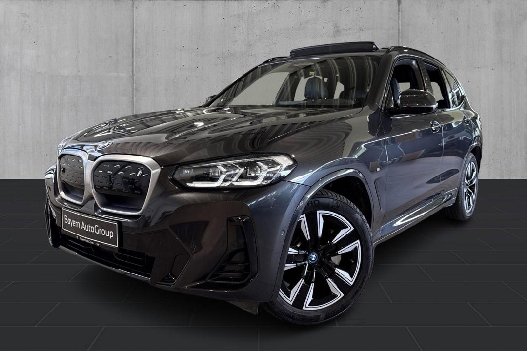 BMW iX3 Charged M-Sport hos Bayern AutoGroup
