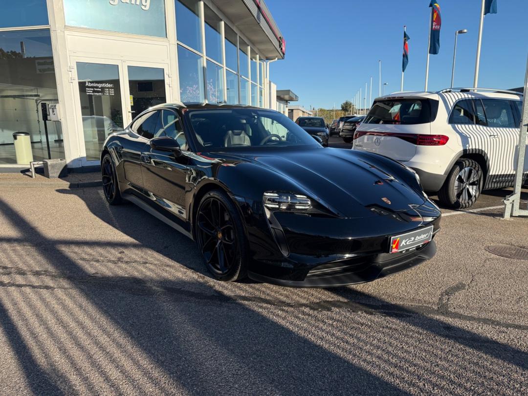 Porsche Taycan Performance+ hos K2 Biler