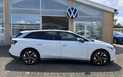 VW ID.7 86 Style S+ Tourer hos Autohuset Frederikssund