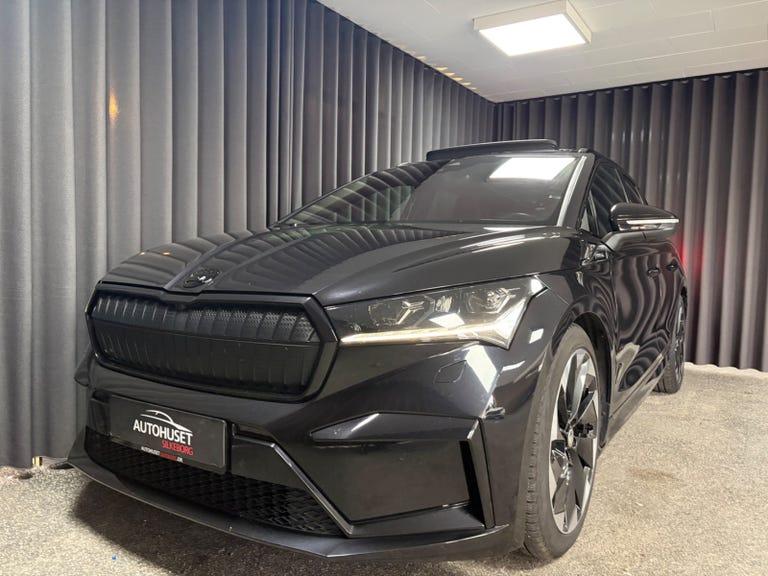 Skoda Enyaq 80 iV Sportline hos Autohuset Silkeborg