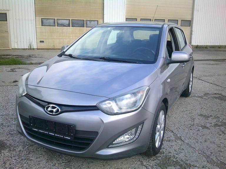 Hyundai i20 1,25 Classic XTR hos Kjellerup Biler