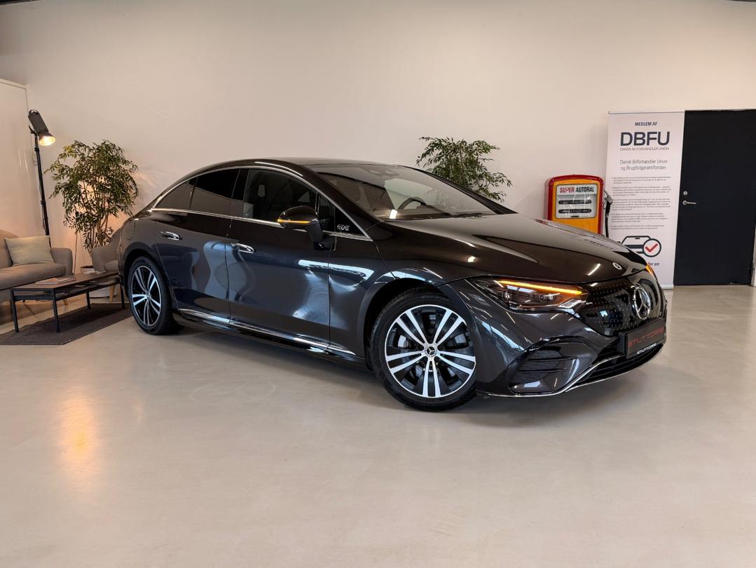 Mercedes EQE350 AMG Line Premium Plus hos Stuttcars